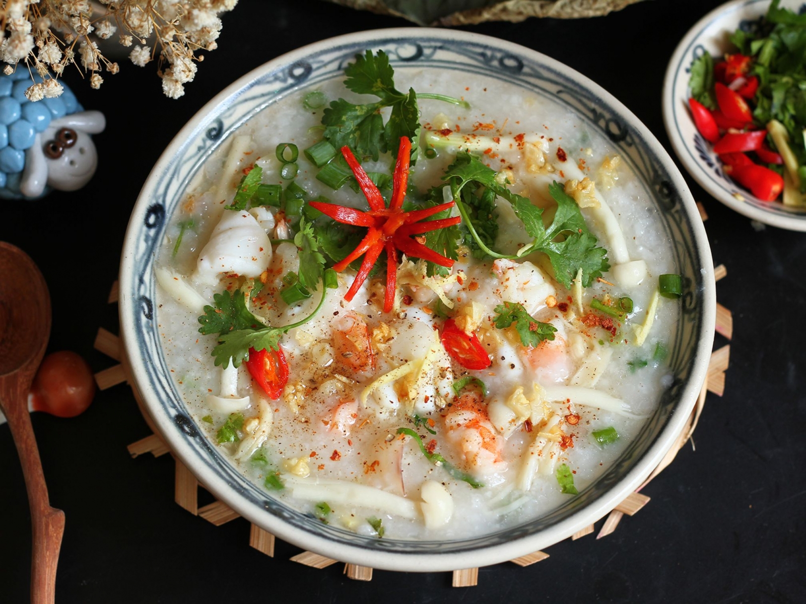 Có nên ăn hải sản khi bị cúm?